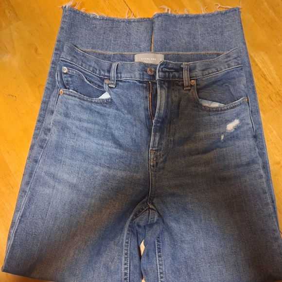 Everlane Way High Distressed Blue Jeans Size 27 Regular - Picture 1 of 8